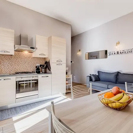 Apartament Bright And Spacious 2bdr