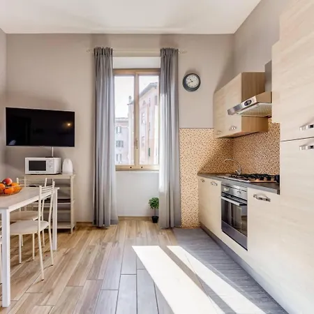 Bright And Spacious 2bdr Apartament *